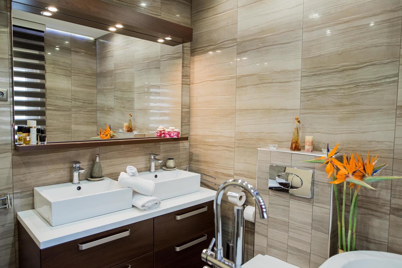 פודסטראנה Lct Blue Lions Apartments מראה חיצוני תמונה