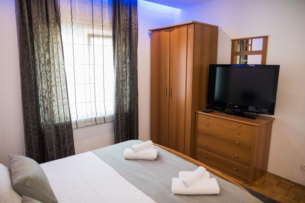 פודסטראנה Lct Blue Lions Apartments מראה חיצוני תמונה