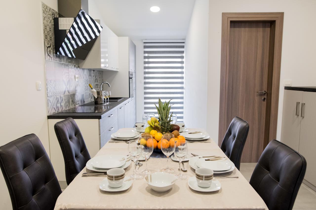פודסטראנה Lct Blue Lions Apartments מראה חיצוני תמונה