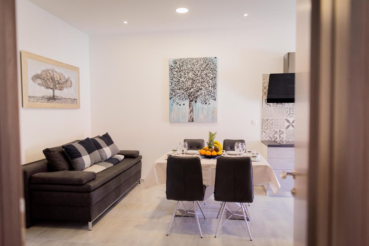 פודסטראנה Lct Blue Lions Apartments מראה חיצוני תמונה
