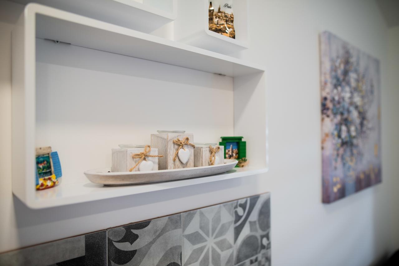 פודסטראנה Lct Blue Lions Apartments מראה חיצוני תמונה