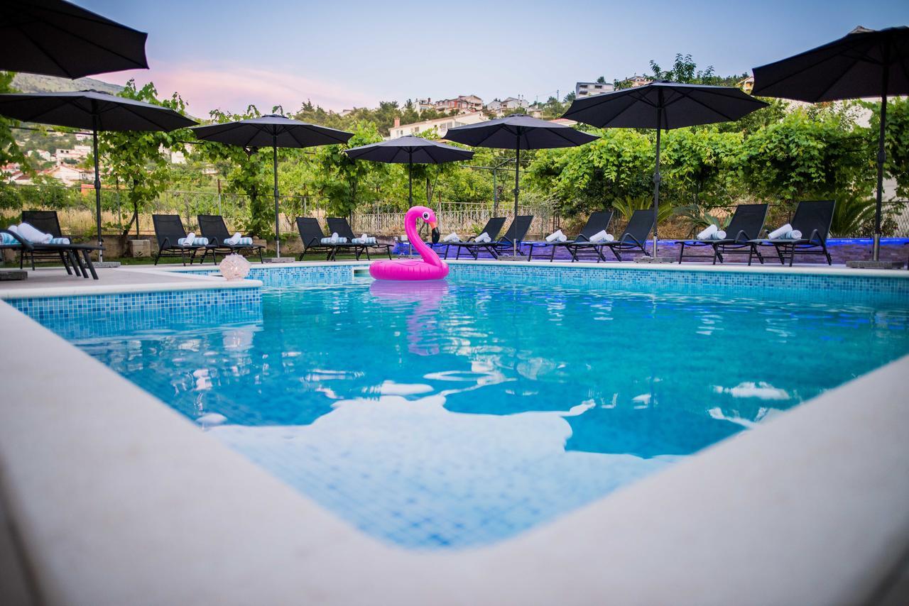 פודסטראנה Lct Blue Lions Apartments מראה חיצוני תמונה